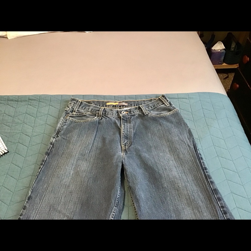 Levi’s Silver Tab Jeans- 36x32-Blue